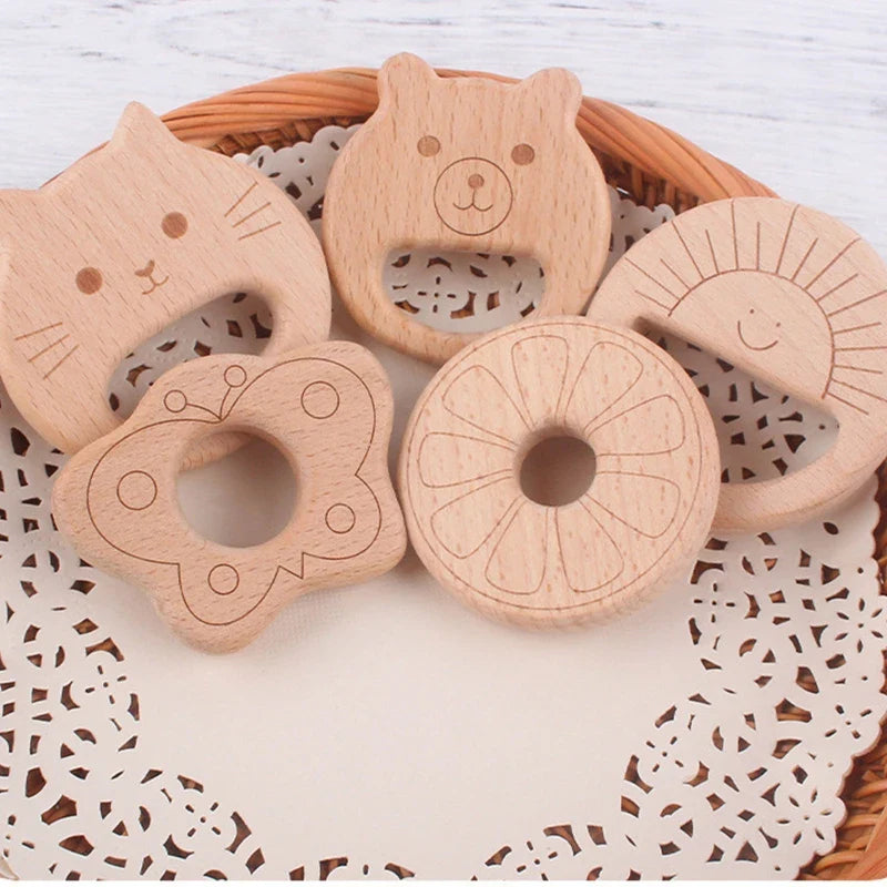 1pc BPA Free Beach Wood Baby Teether Leaf Shape Wooden Newborn Teething Ring Unfinished Baby Grasping Montessori Bracelet Toys