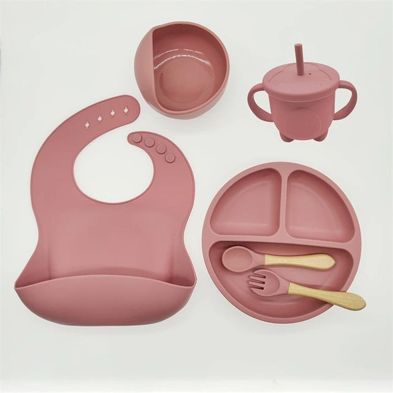 suction cups, forks, spoons, bibs, straws, cups