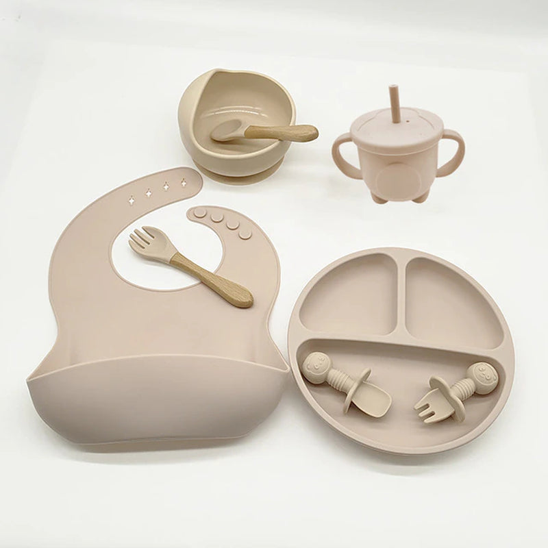 suction cups, forks, spoons, bibs, straws, cups
