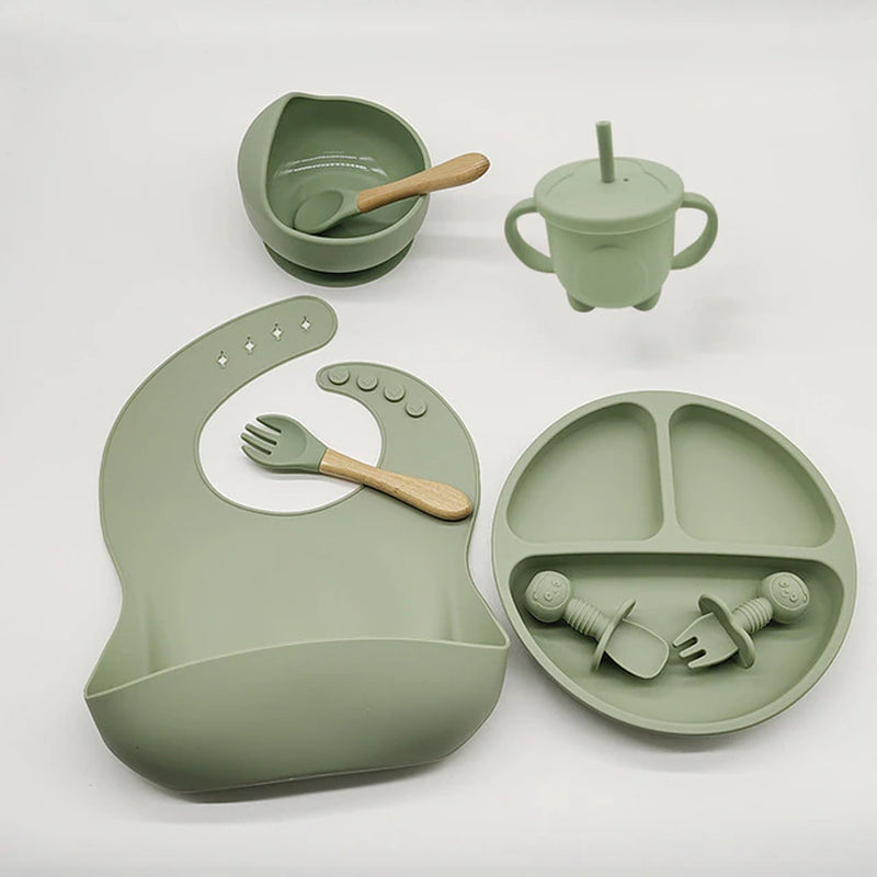 suction cups, forks, spoons, bibs, straws, cups